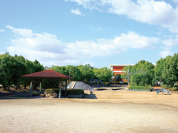 登美ヶ丘近隣公園